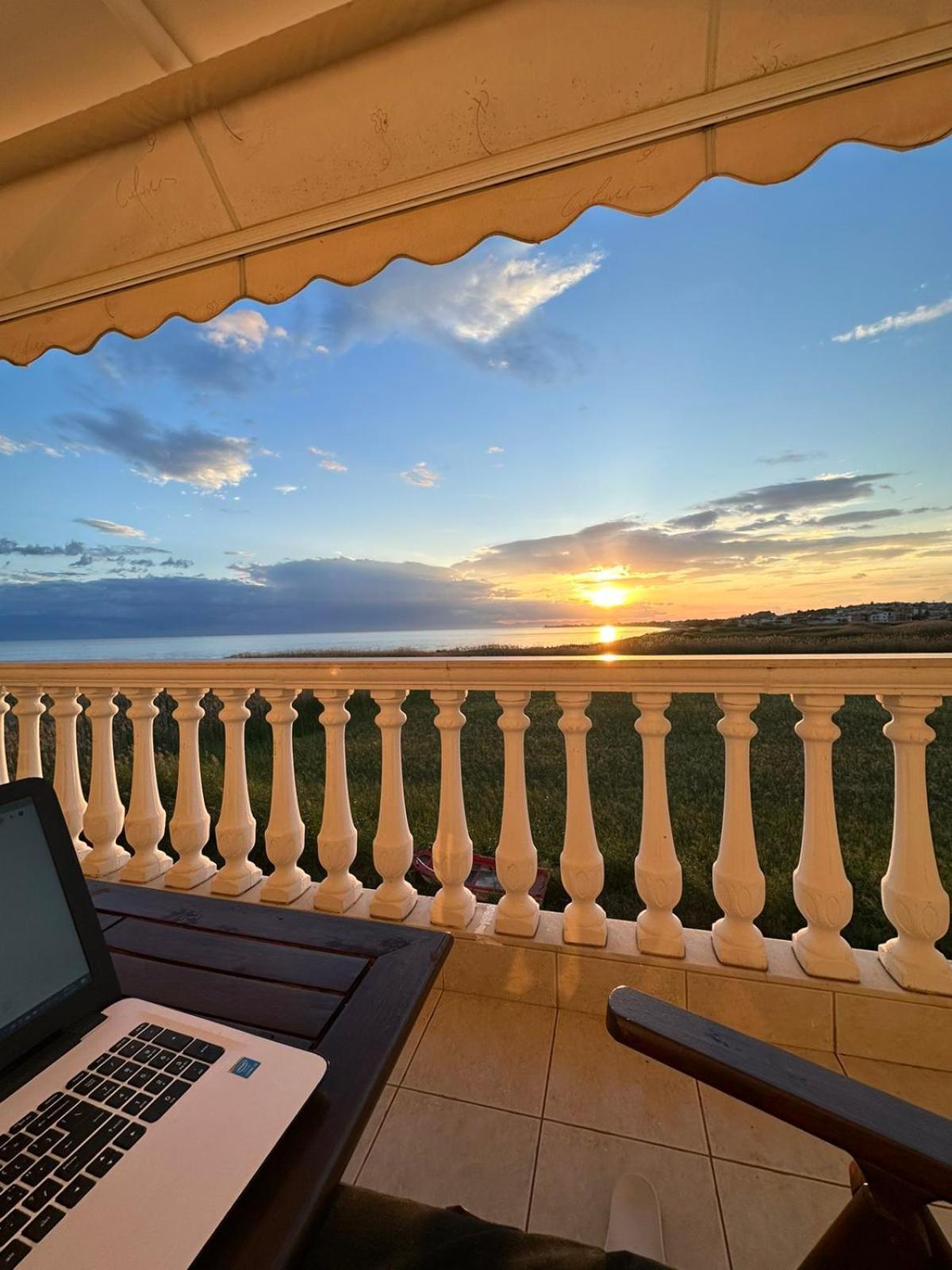 Dimar1 Seaside Apartment Paralia Dionysiou Luaran gambar